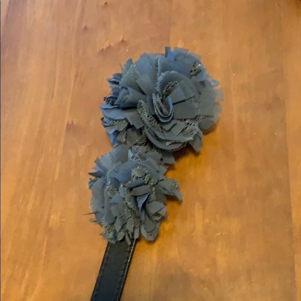 Abercrombie flower belt